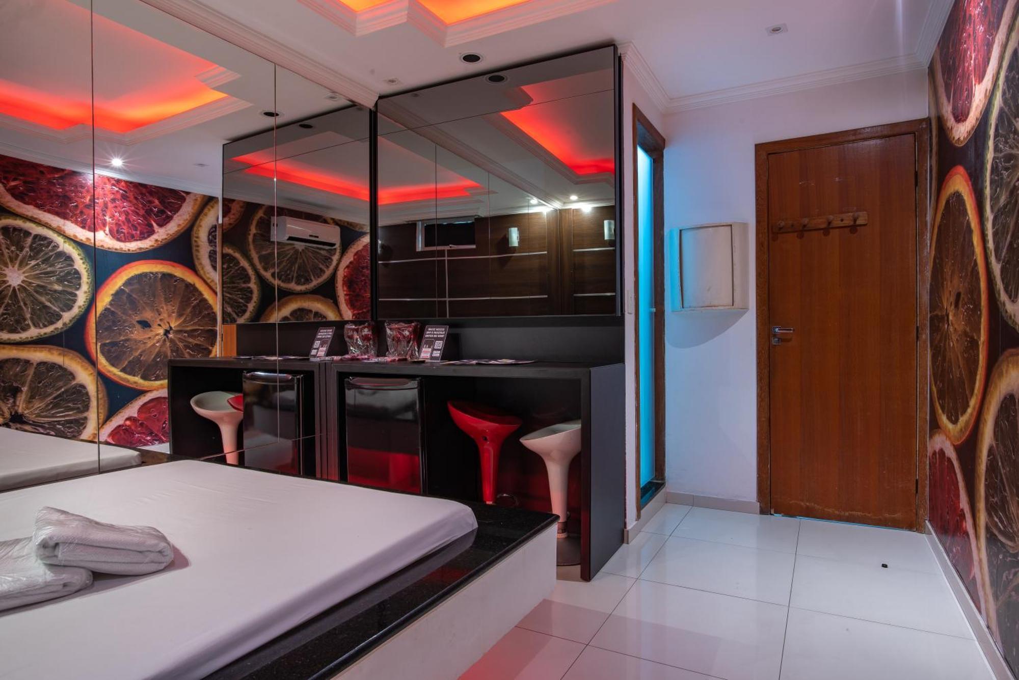 Motel Fantasy 2 (Adults Only) Contagem Zewnętrze zdjęcie