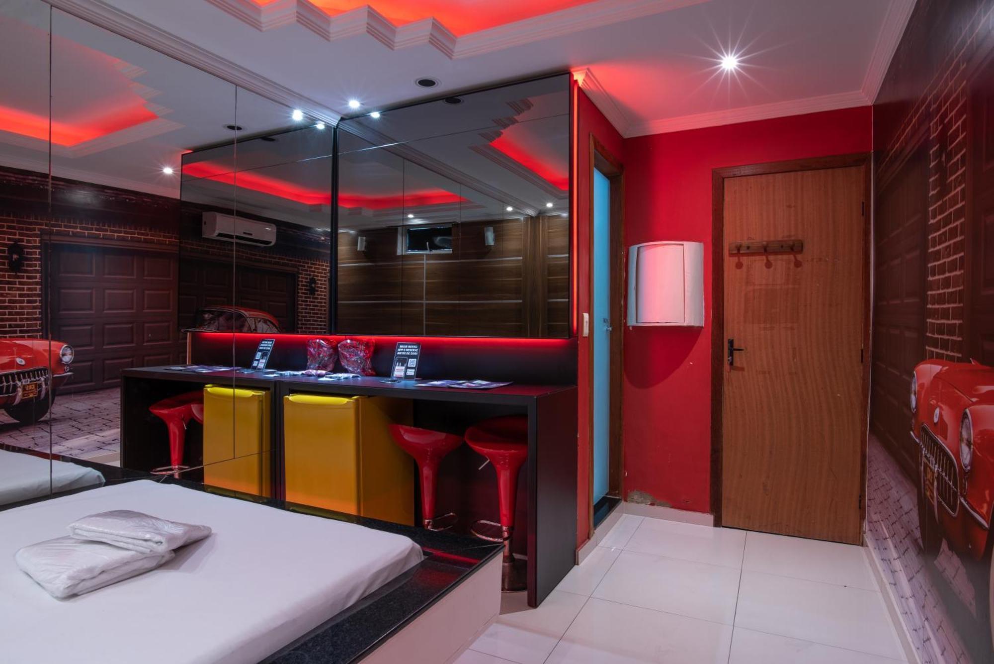Motel Fantasy 2 (Adults Only) Contagem Zewnętrze zdjęcie