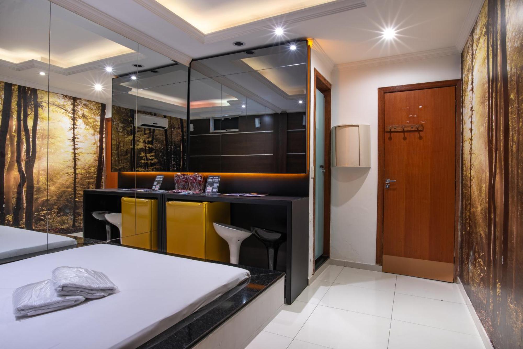 Motel Fantasy 2 (Adults Only) Contagem Zewnętrze zdjęcie