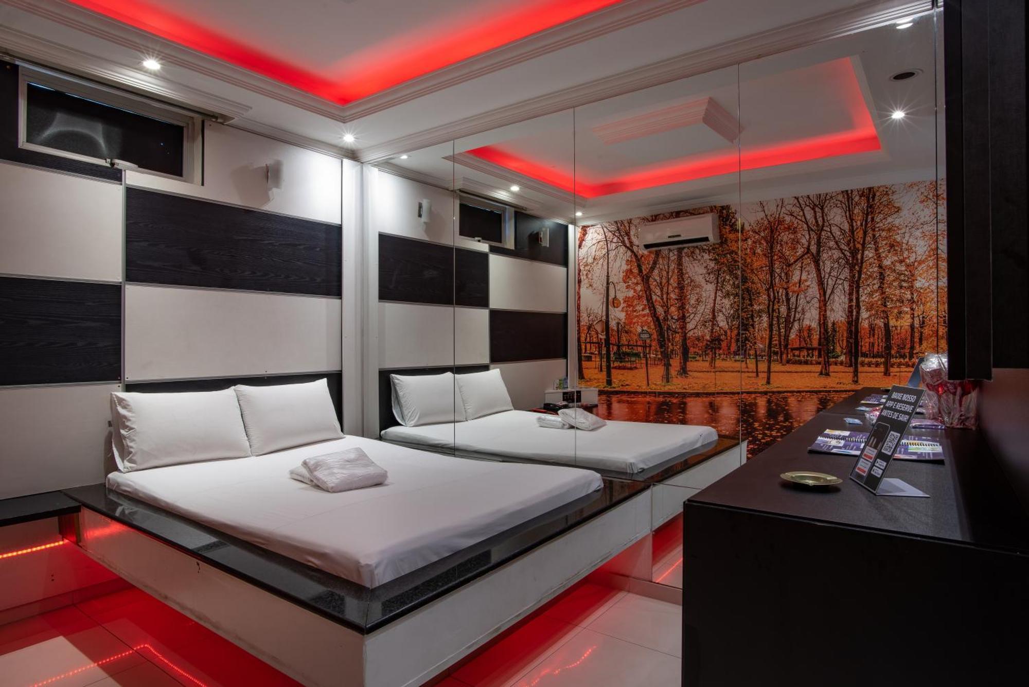 Motel Fantasy 2 (Adults Only) Contagem Zewnętrze zdjęcie