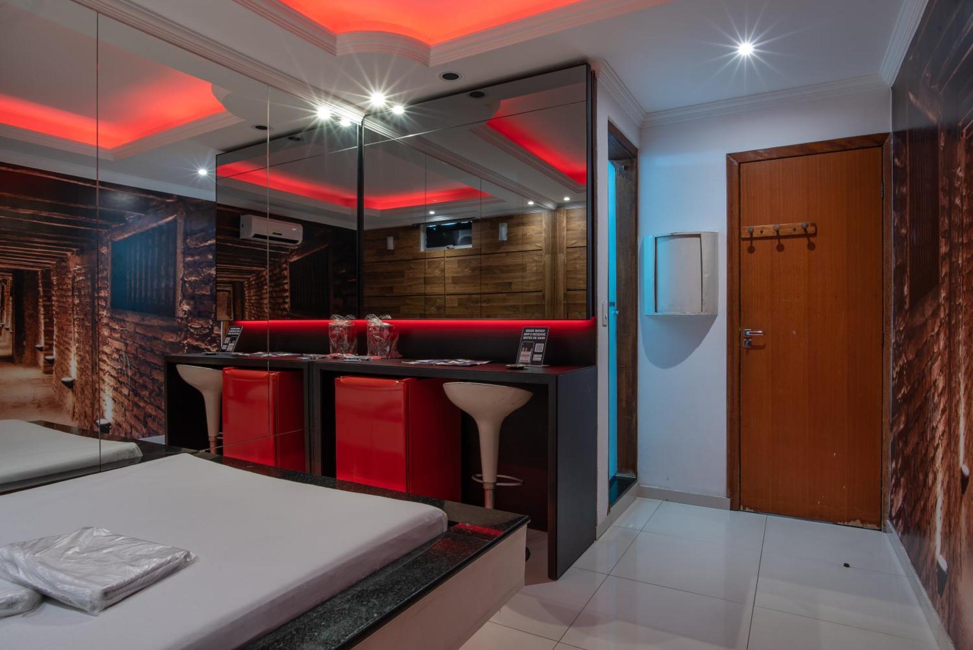 Motel Fantasy 2 (Adults Only) Contagem Zewnętrze zdjęcie