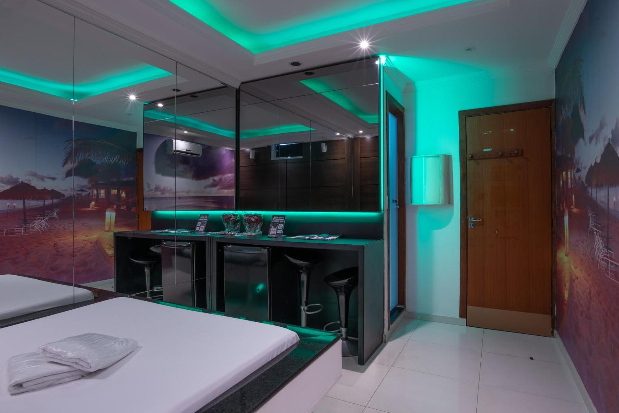 Motel Fantasy 2 (Adults Only) Contagem Zewnętrze zdjęcie