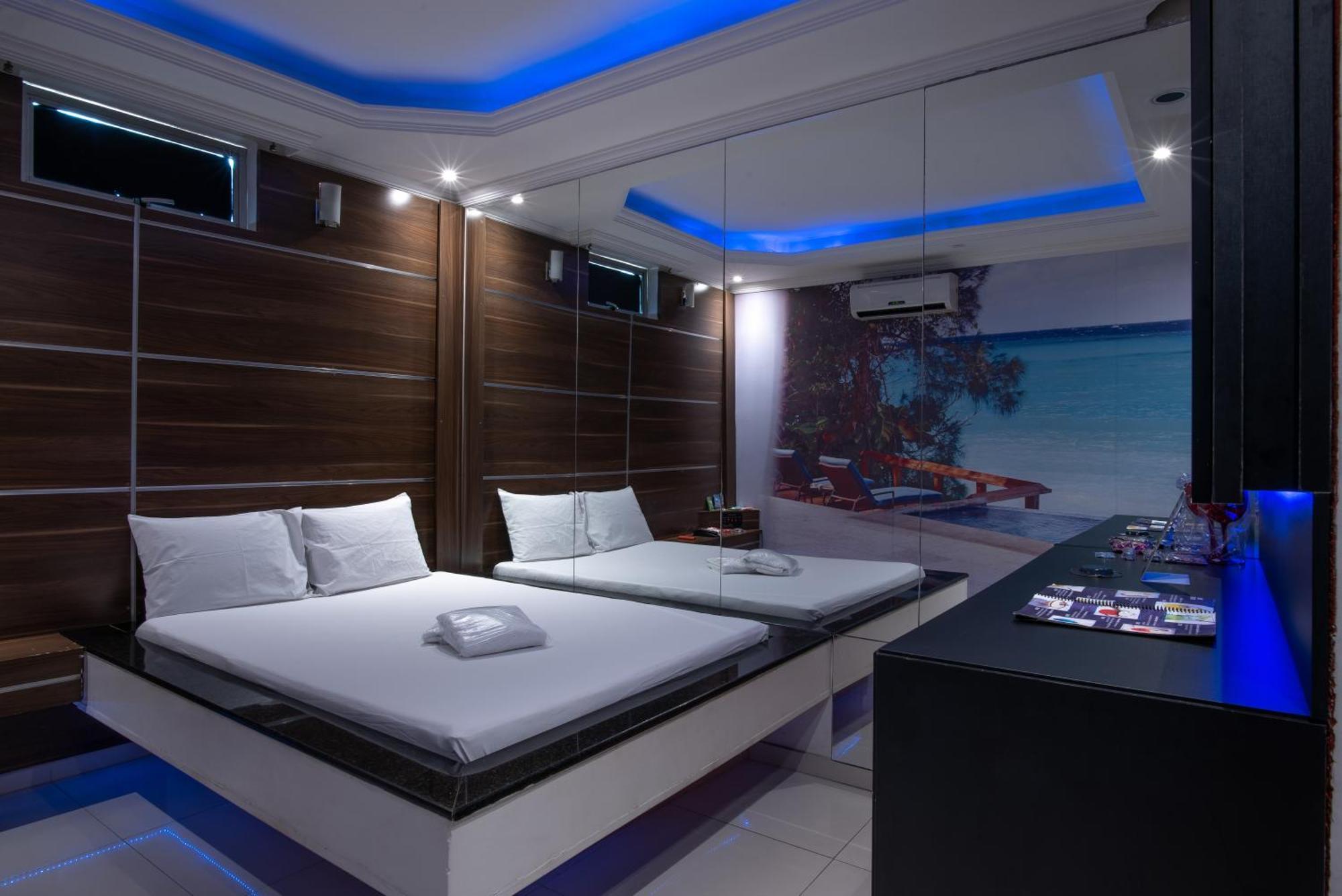 Motel Fantasy 2 (Adults Only) Contagem Zewnętrze zdjęcie