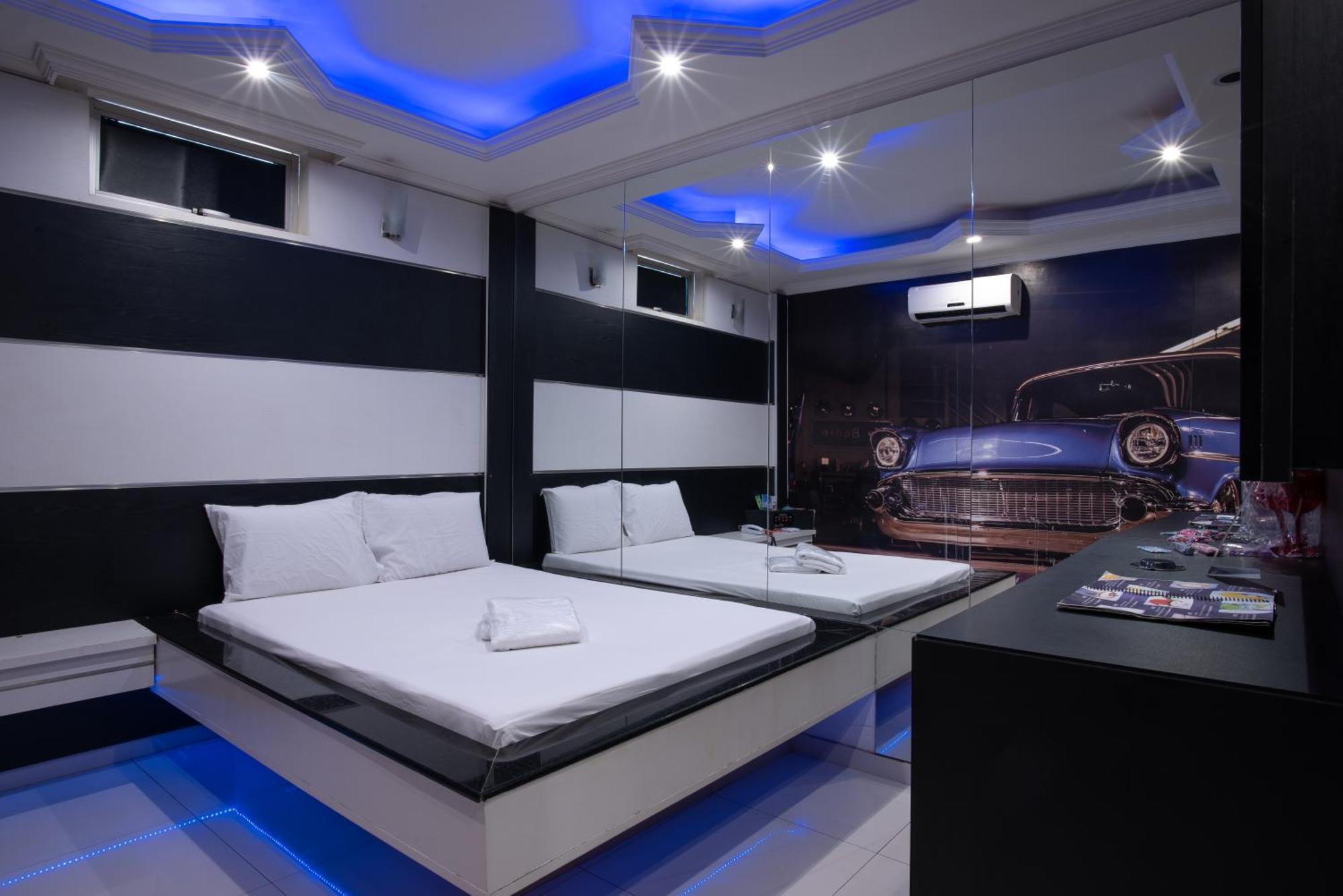 Motel Fantasy 2 (Adults Only) Contagem Zewnętrze zdjęcie