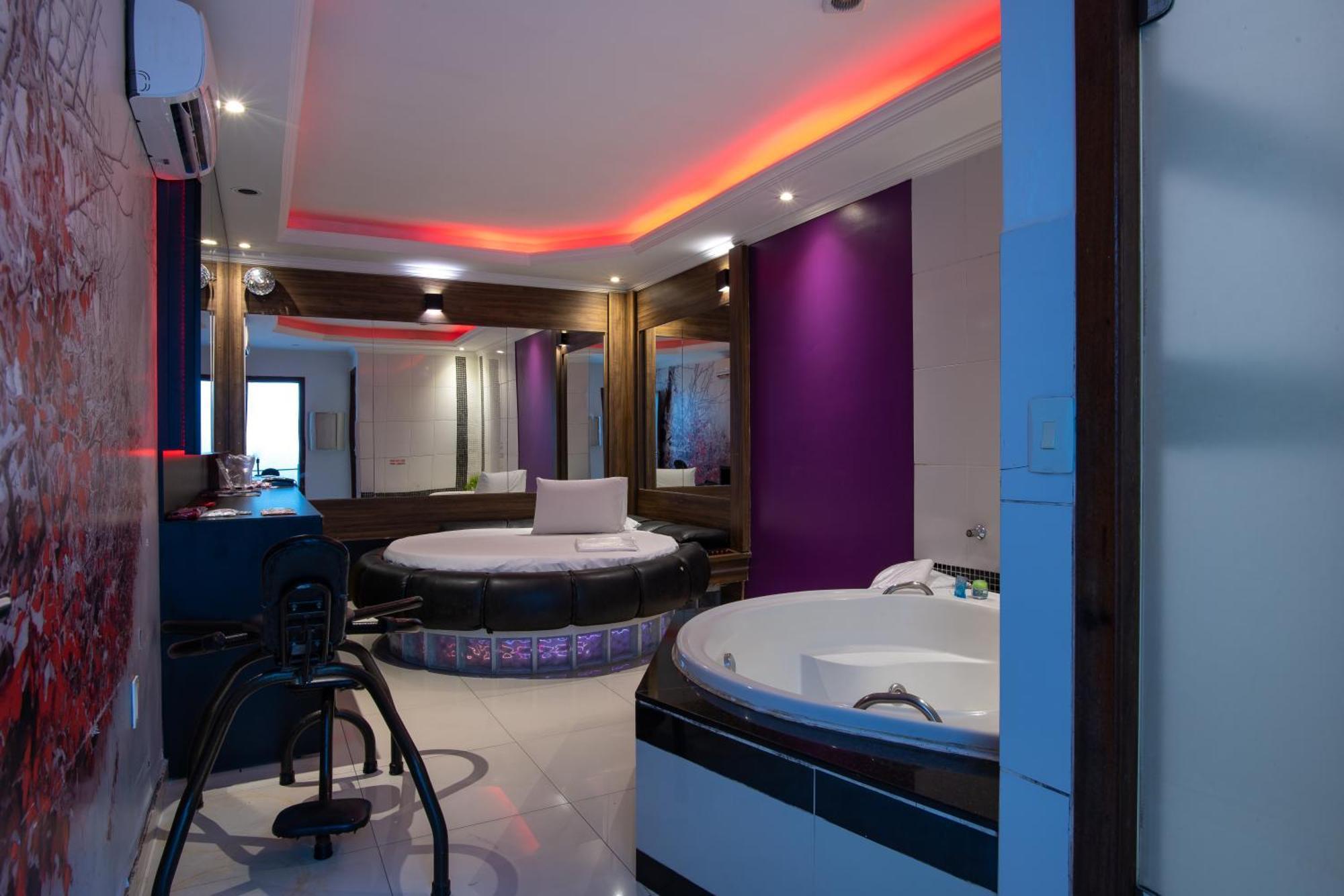 Motel Fantasy 2 (Adults Only) Contagem Zewnętrze zdjęcie