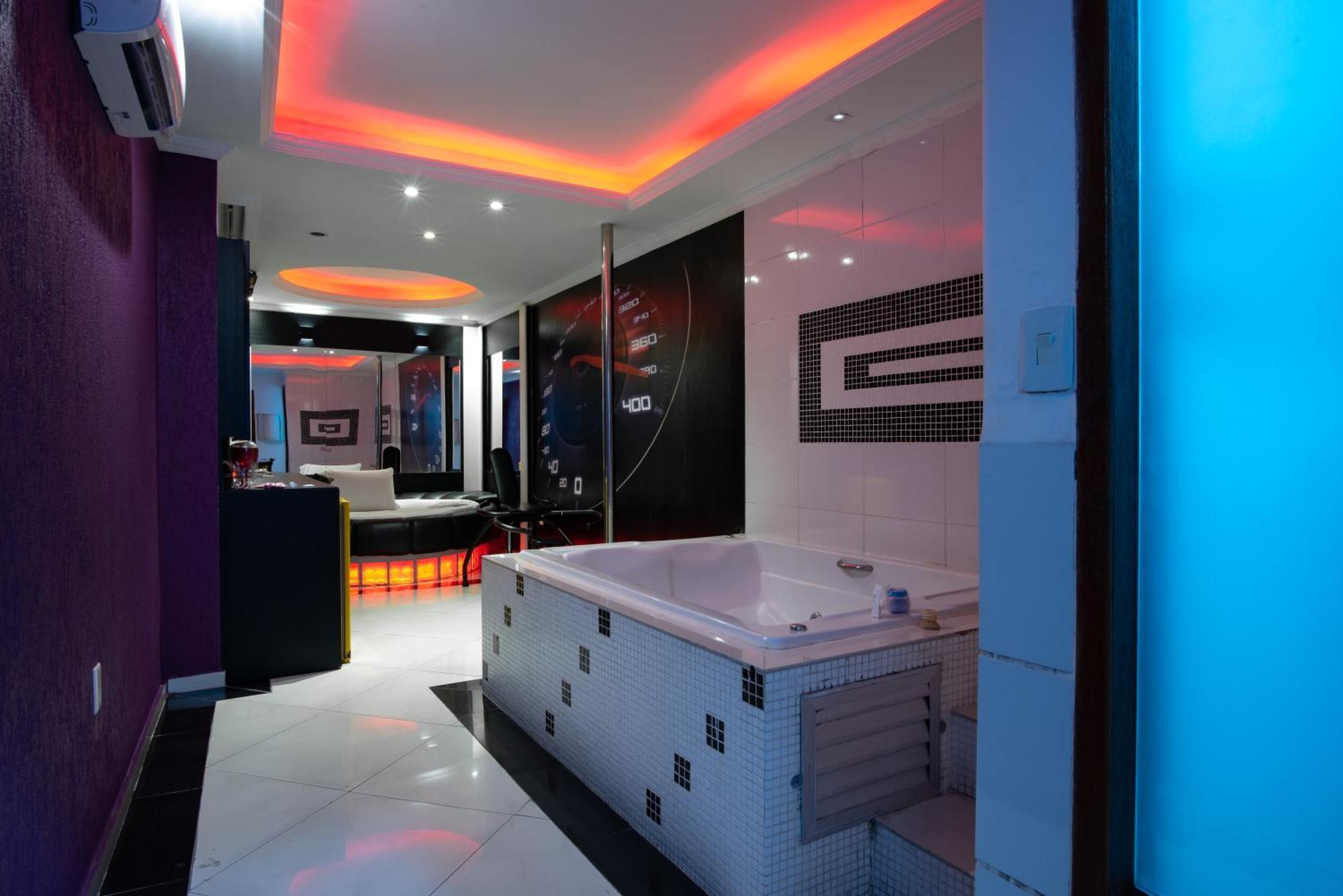 Motel Fantasy 2 (Adults Only) Contagem Zewnętrze zdjęcie